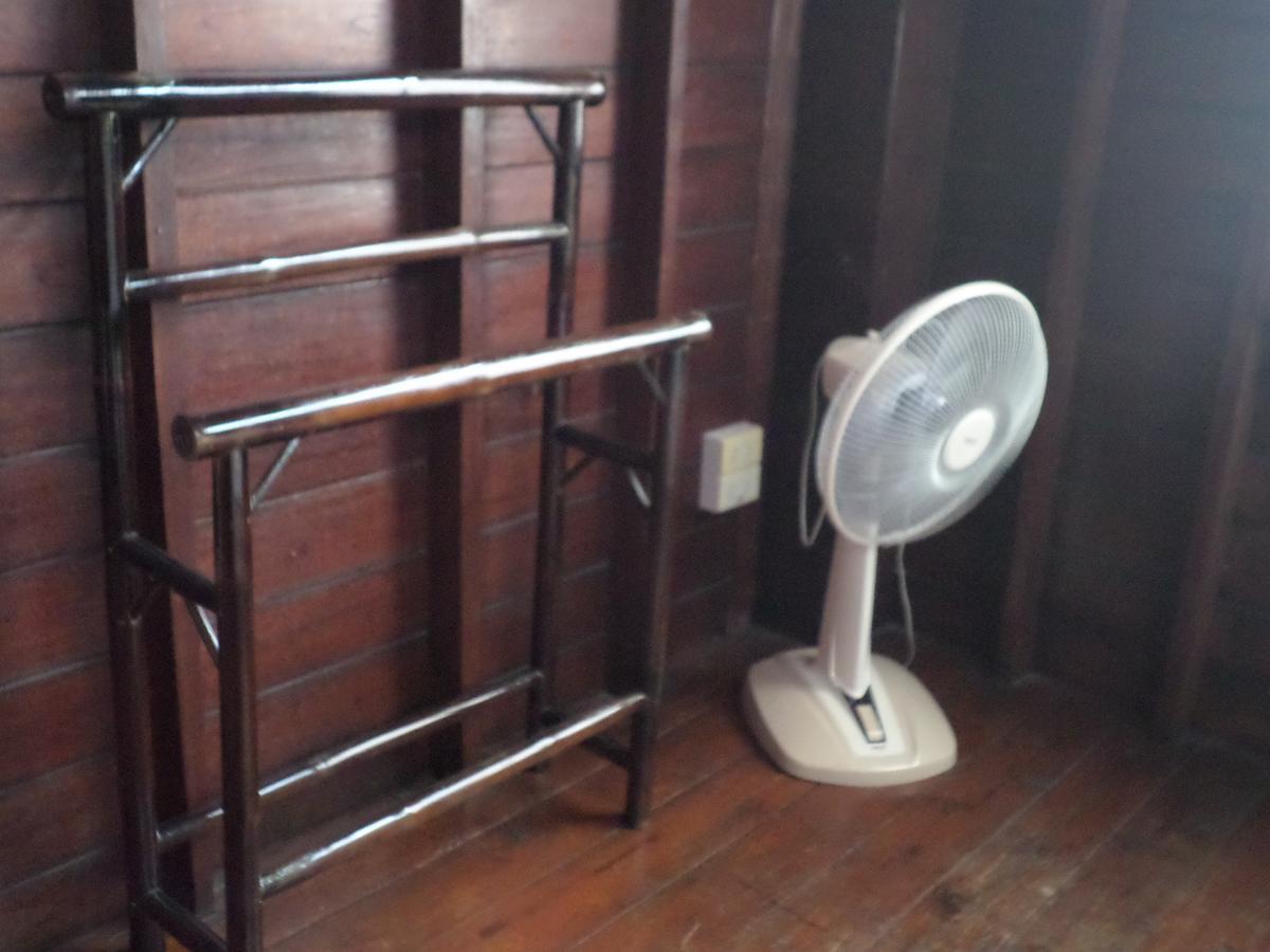 Baanwealaa Guesthouse (Adults Only) Чиангмай Екстериор снимка